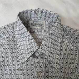 Kmart 70s Men's Long Sleeve Striped Dress Shirt Size 16-33 Diamond gray EUC